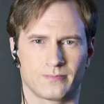 Дэниэл Краузер